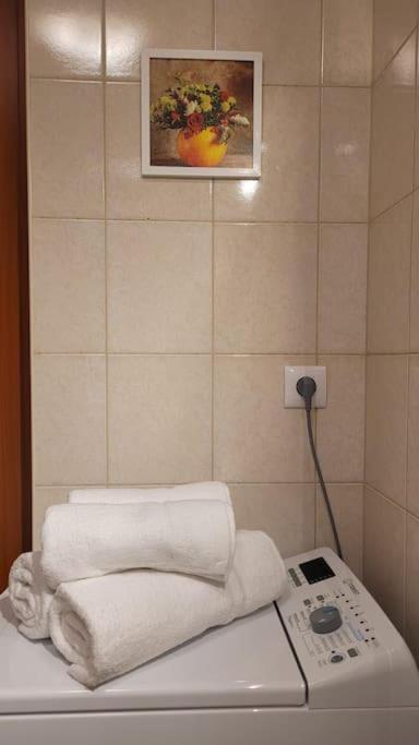 Cozy Modern Sunrise 35m2 Balcony 3 Persons Apartment